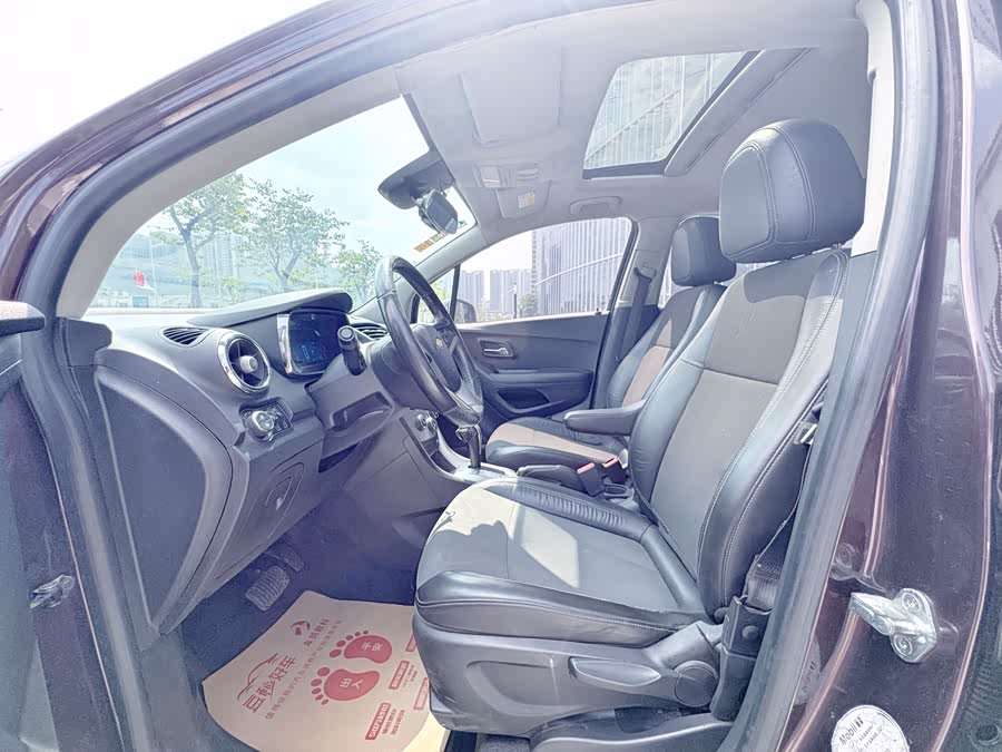 Chevrolet Tracker 2015 #5 Chevrolet Tracker 2015 immagine di auto #5