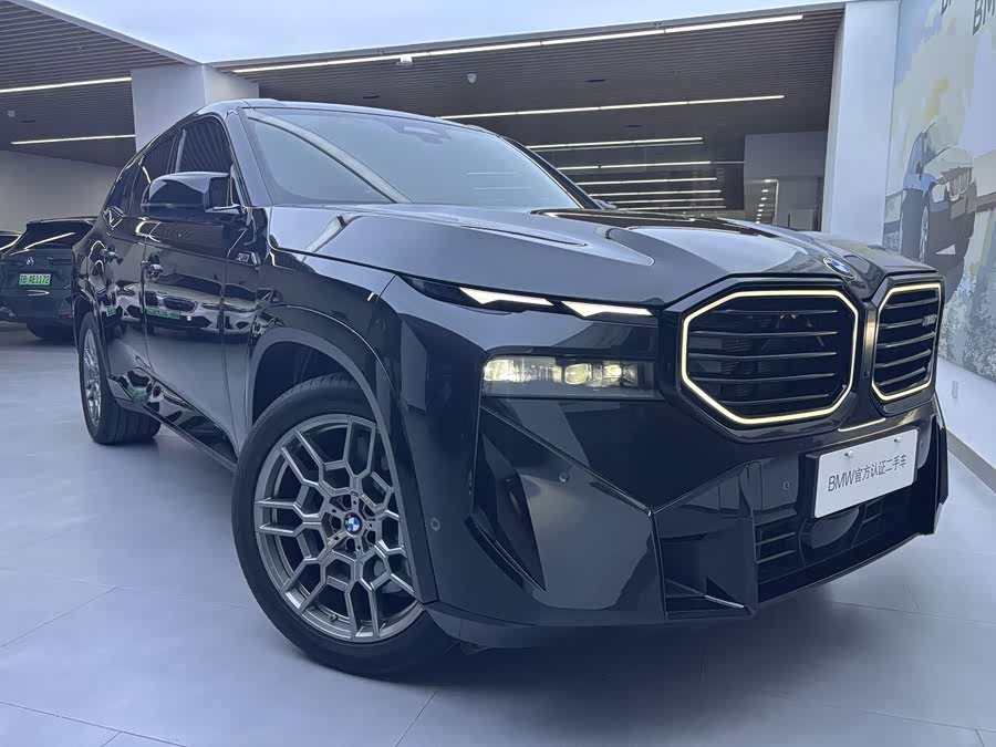 BMW XM 2024 car image #5