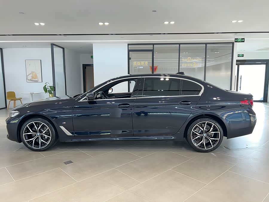 BMW 5 Series 2022 car image #5