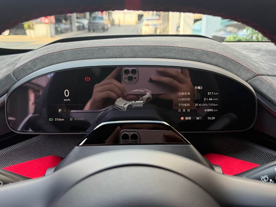 Zeekr 001 FR 2023 изображение автомобиля #5