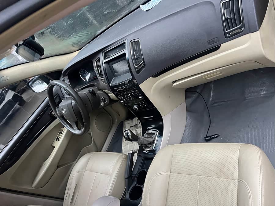 GEELY GC7 2013 car image #5