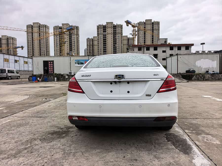 GEELY Emgrand 2018 car image #5