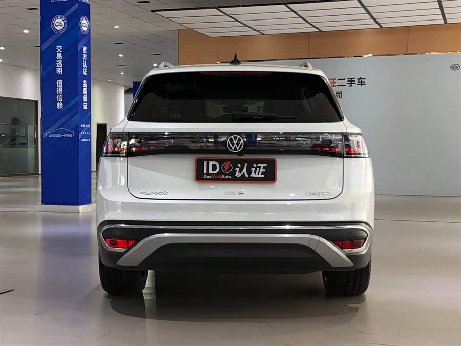 Volkswagen ID.6 Crozz 2023 immagine di auto #5