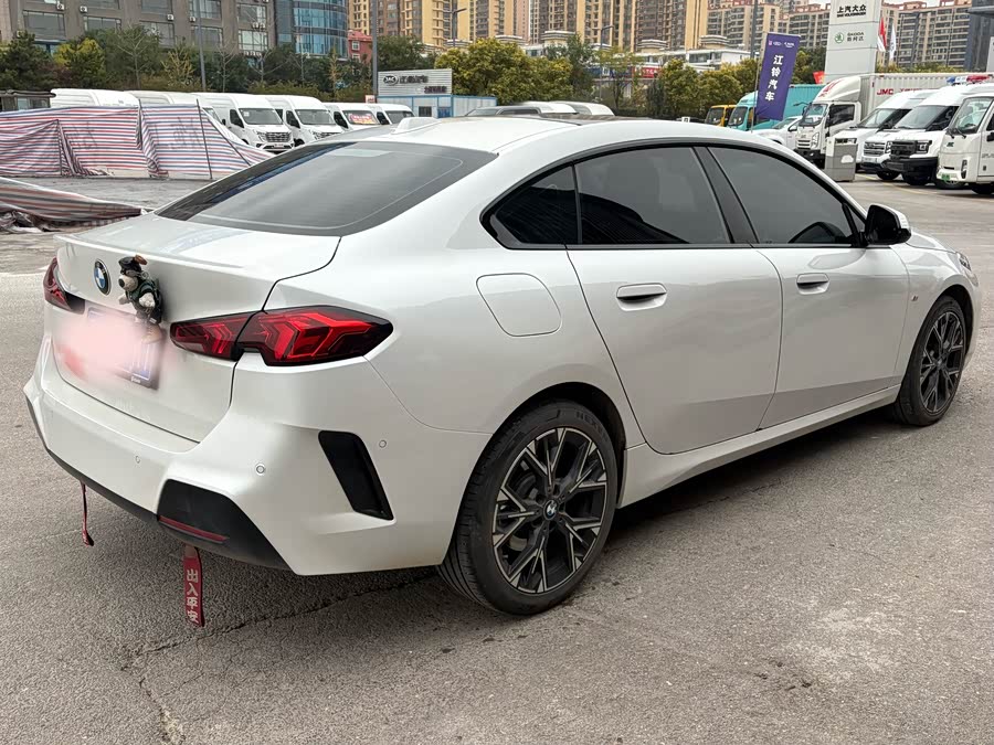 BMW 2 Series 2025 #5 BMW 2 Series 2025 immagine di auto #5