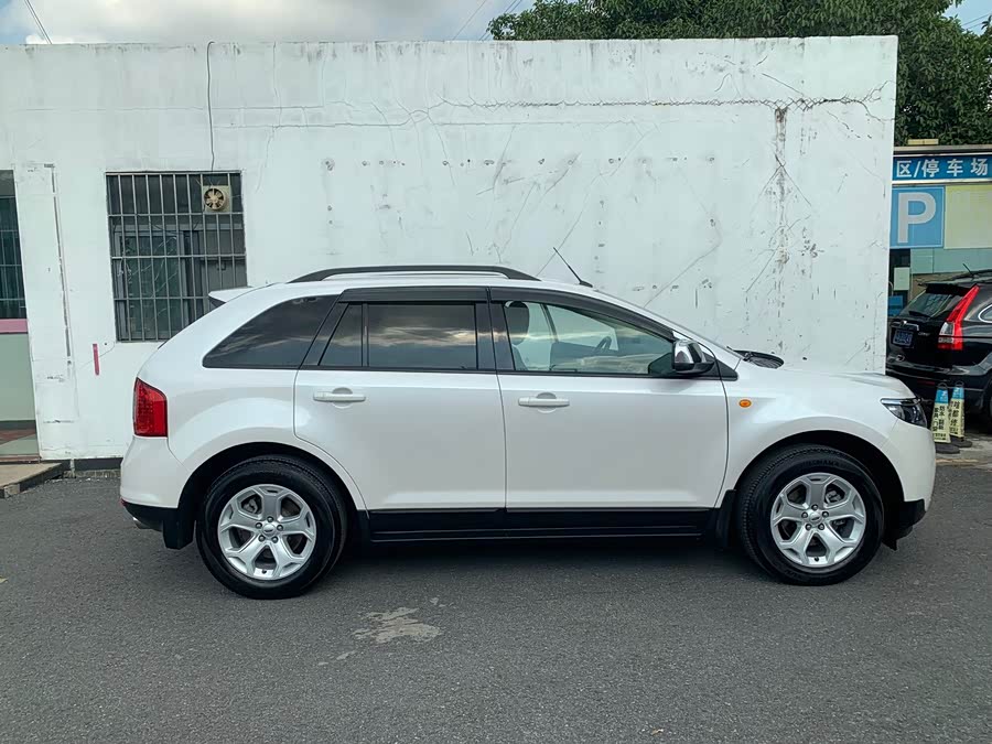 Ford Edge (Imported) 2015 صورة سيارة #5