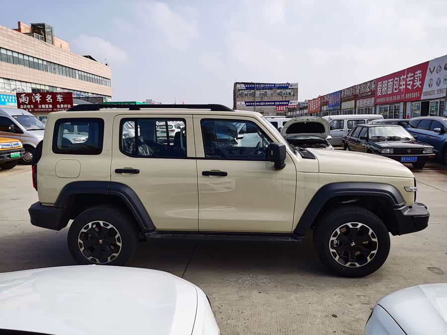 Tank 300 New Energy 2025 #5 Tank 300 New Energy 2025 imagen de coche #5