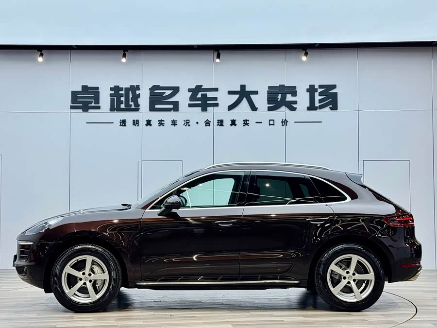 2015 car image #5