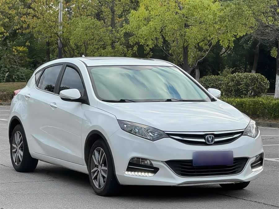 Changan Eado XT 2018 car image #5
