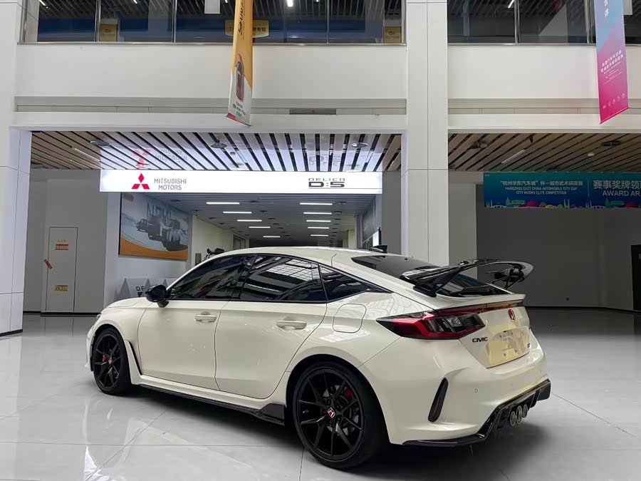 Honda Civic (Imported) 2024 car image #5