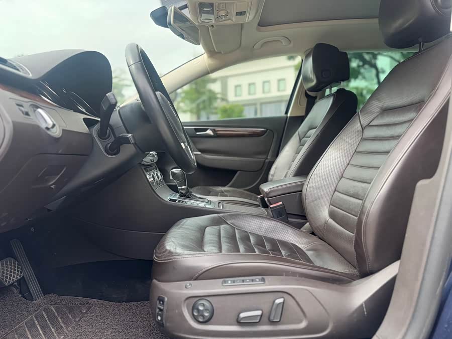 Volkswagen Magotan (Imported) 2013 immagine di auto #5