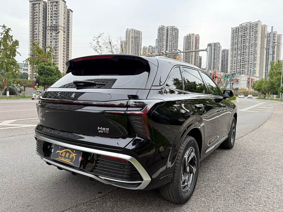 HongQi HS3 2024 #5 HongQi HS3 2024 car image #5