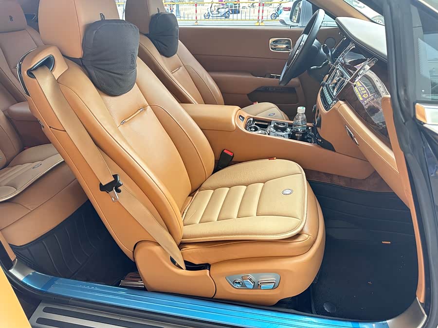 劳斯莱斯 魅影 2015 汽车图片 #5