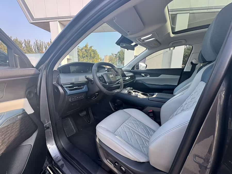 Changan UNI-K iDD 2022 car image #5