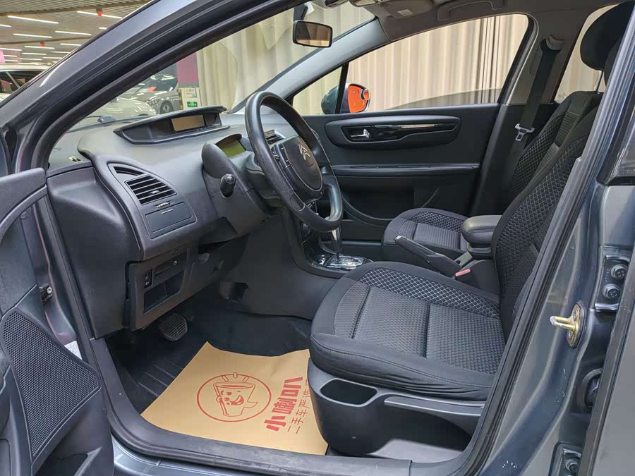 Citroen C-Quatre 2013 #5 Citroen C-Quatre 2013 car image #5