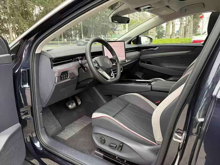 Volkswagen ID.7 Vizzion 2023 #5 Volkswagen ID.7 Vizzion 2023 car image #5