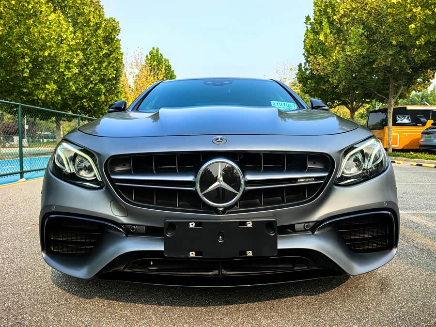 Mercedes-Benz E AMG 2020 صورة سيارة #5