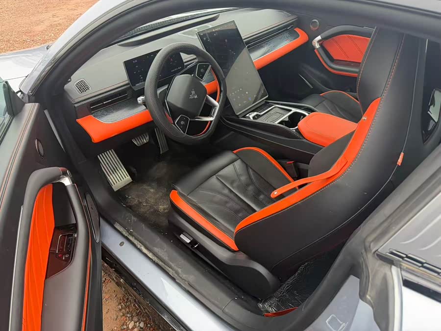 哪吒汽车 哪吒GT 2023 汽车图片 #5