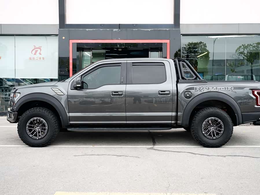 Ford F-150 Raptor 2021 car image #5