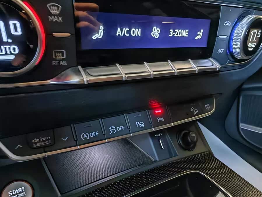 Audi SQ5 2023 imagem de carro #5