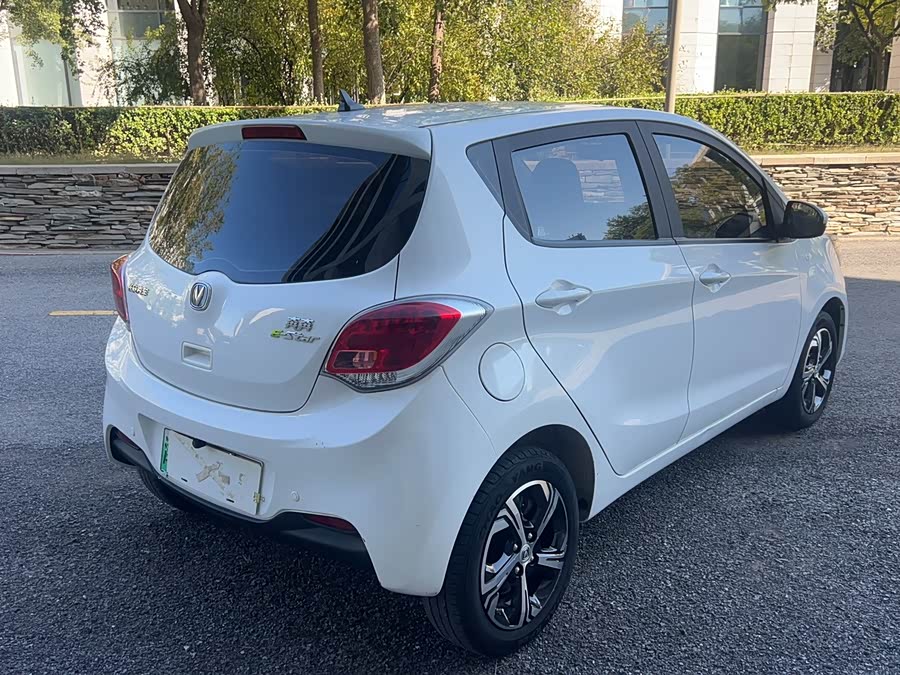 Changan BenBen E-Star 2022 car image #5