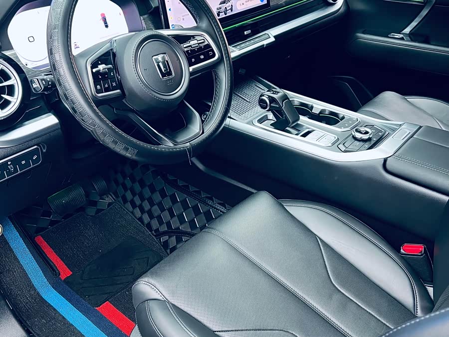 Tank 400 2024 car image #5