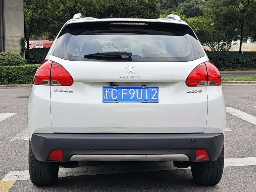 Peugeot 2008 2016 car image #5