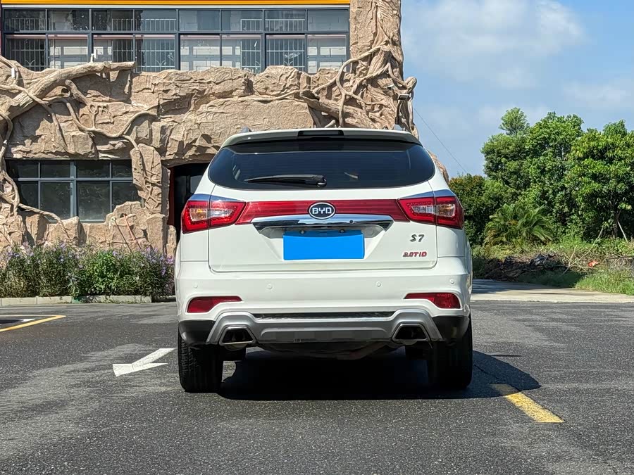 BYD S7 2016 #5 BYD S7 2016 car image #5