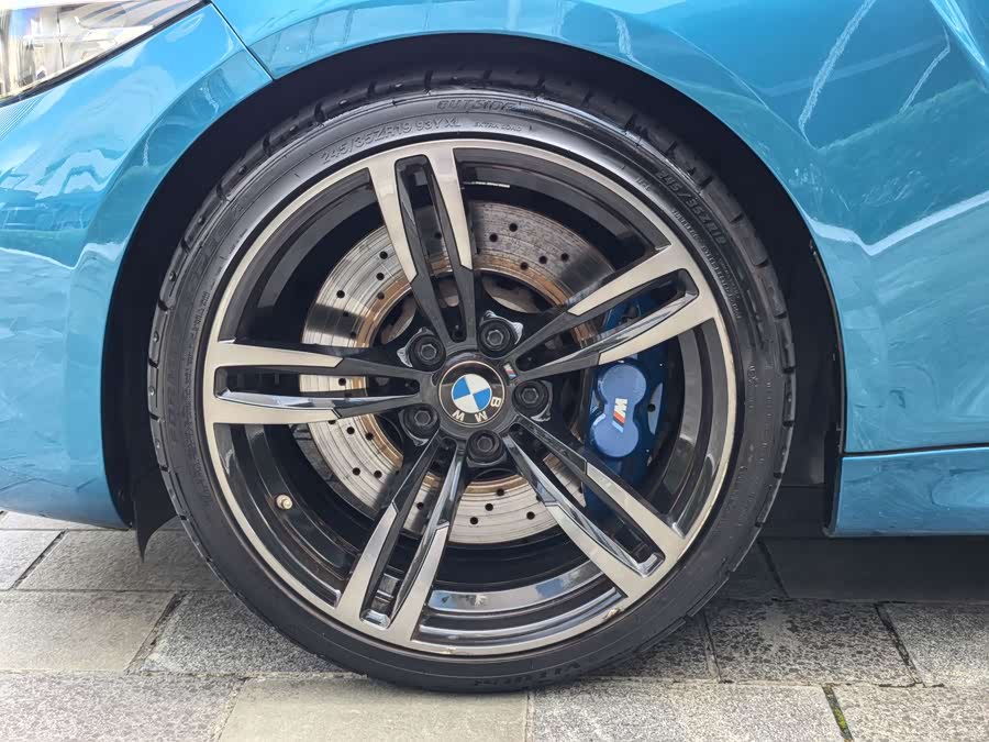 BMW M2 2018 car image #5