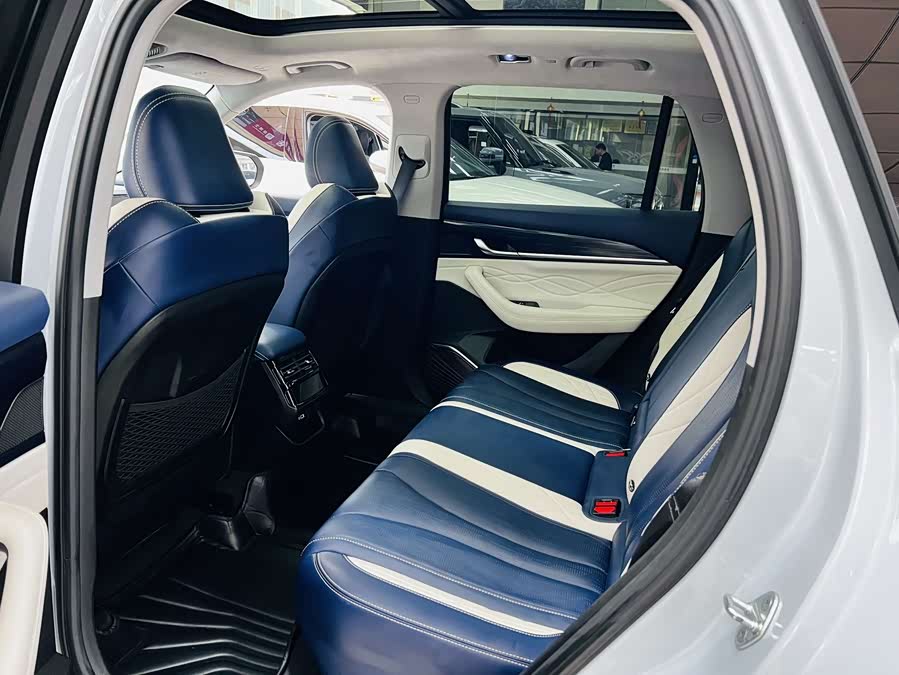 GEELY Monjaro 2022 car image #5