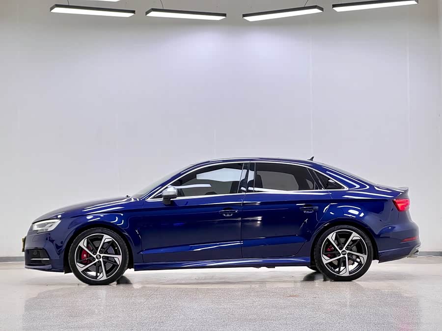 Audi S3 2019 imagen de coche #5