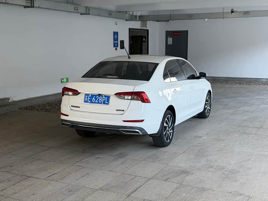 Skoda Rapid 2021 car image #5