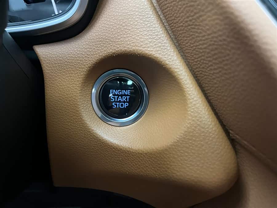 Toyota Corolla Cross 2022 immagine di auto #5