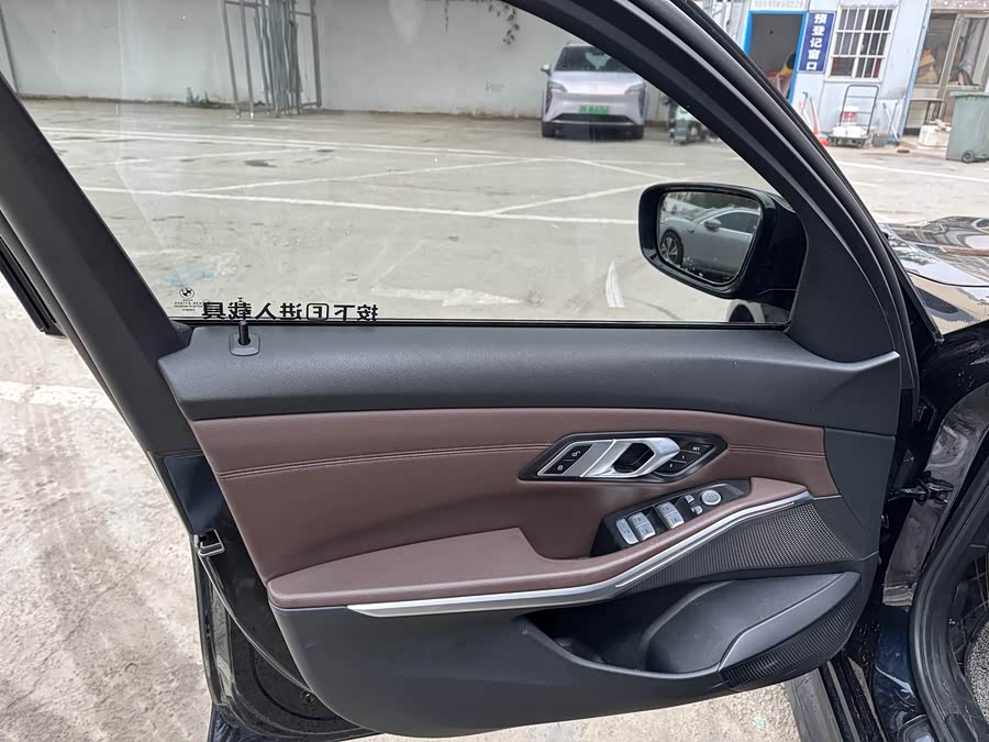 BMW i3 2023 #5 BMW i3 2023 car image #5