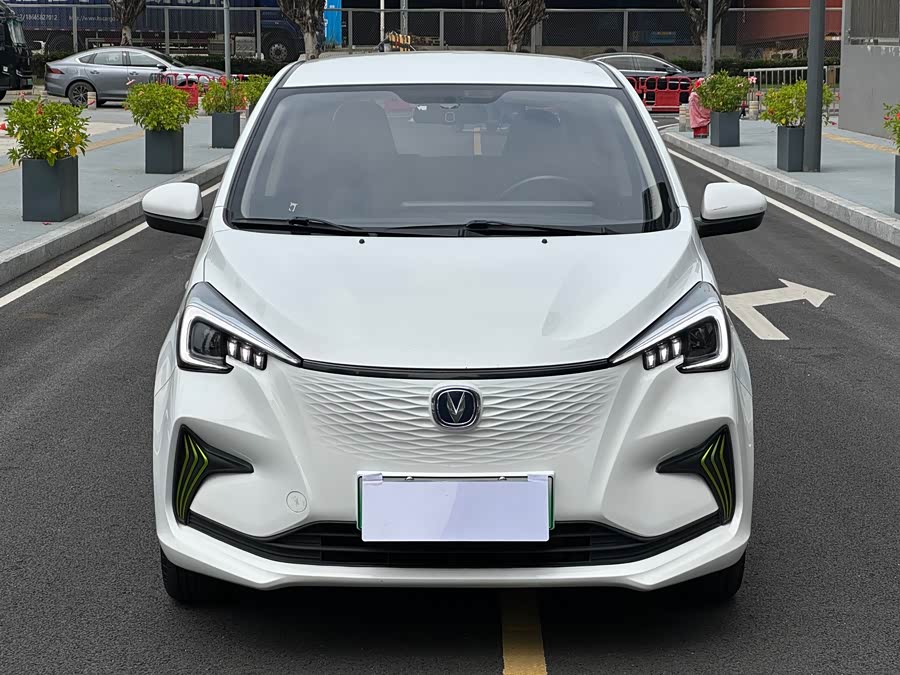 Changan BenBen E-Star 2021 #5 Changan BenBen E-Star 2021 изображение автомобиля #5