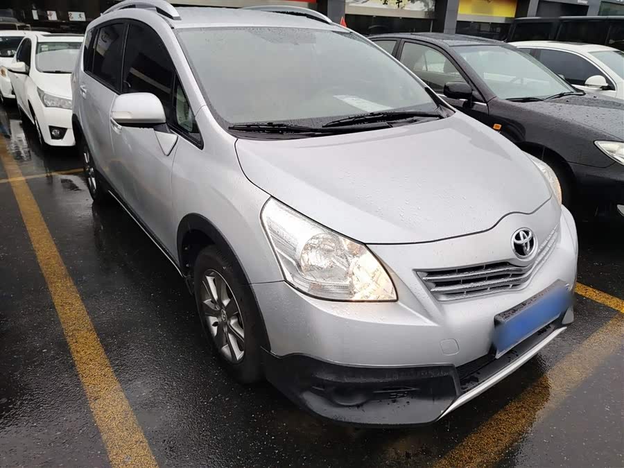 Toyota Reiz 2017 immagine di auto #5