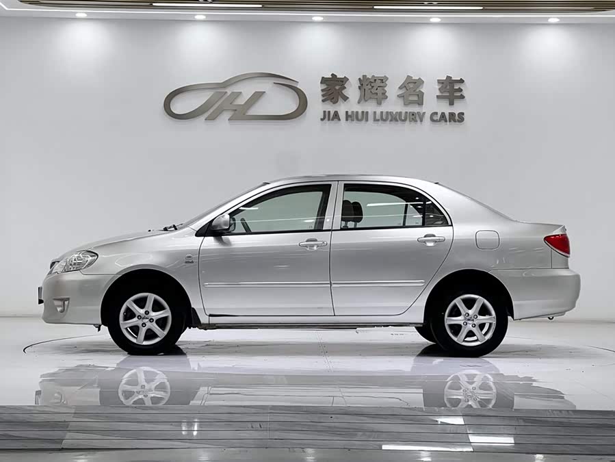 Toyota Reiz 2010 immagine di auto #5