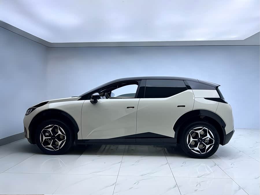 Zeekr X 2025 car image #5