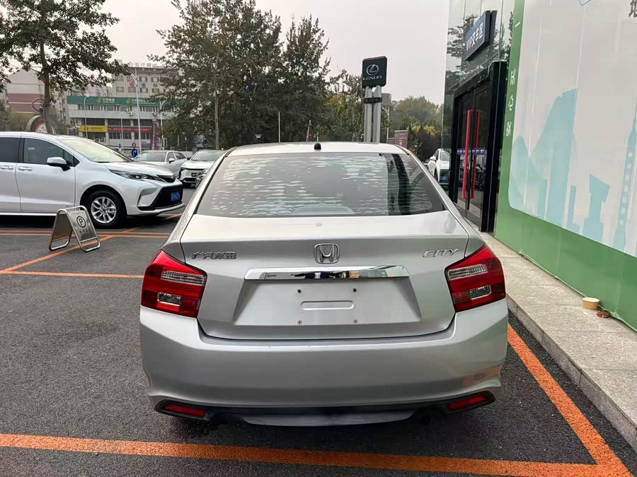 Honda City Classic 2013 car image #5