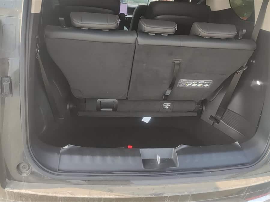 GAC Trumpchi E8 2024 #5 GAC Trumpchi E8 2024 car image #5