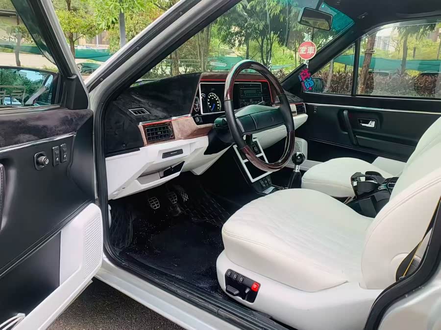 Volkswagen Santana Classic 2009 #5 Volkswagen Santana Classic 2009 صورة سيارة #5