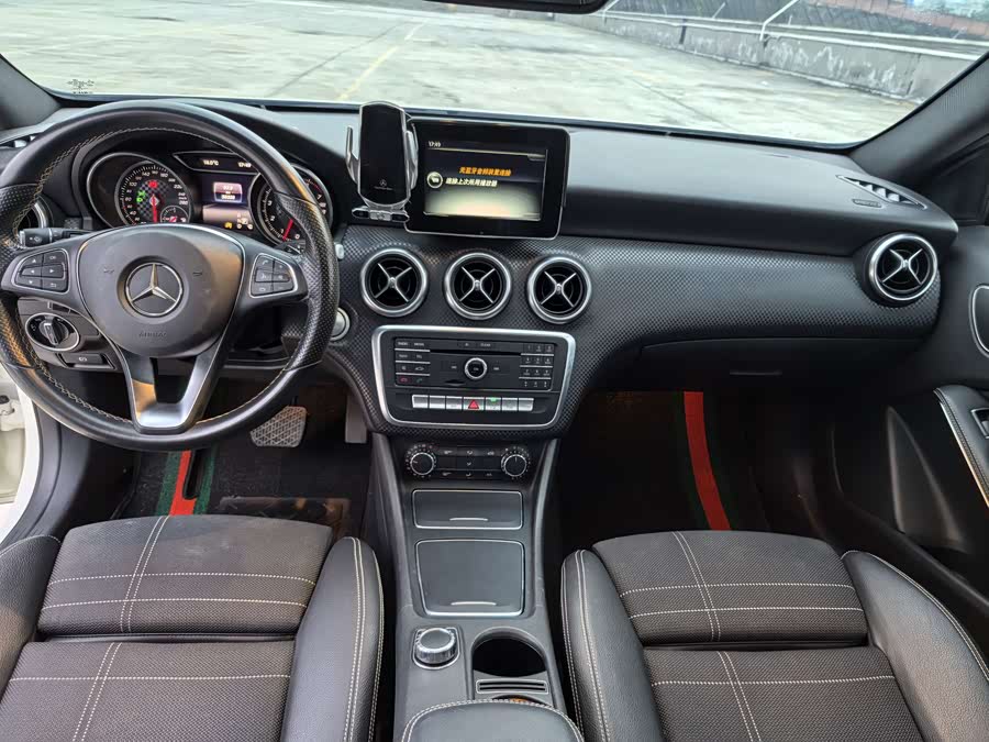 Mercedes-Benz A Class (Imported) 2016 car image #5