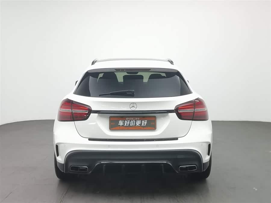 Mercedes-Benz GLA AMG 2018 car image #5