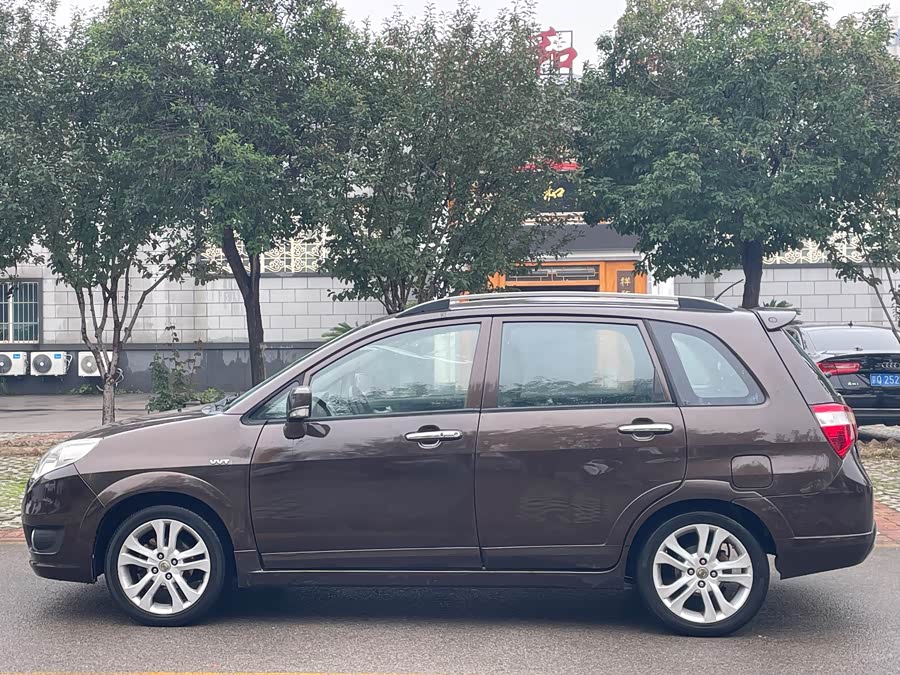 Suzuki Liana A6 2015 immagine di auto #5