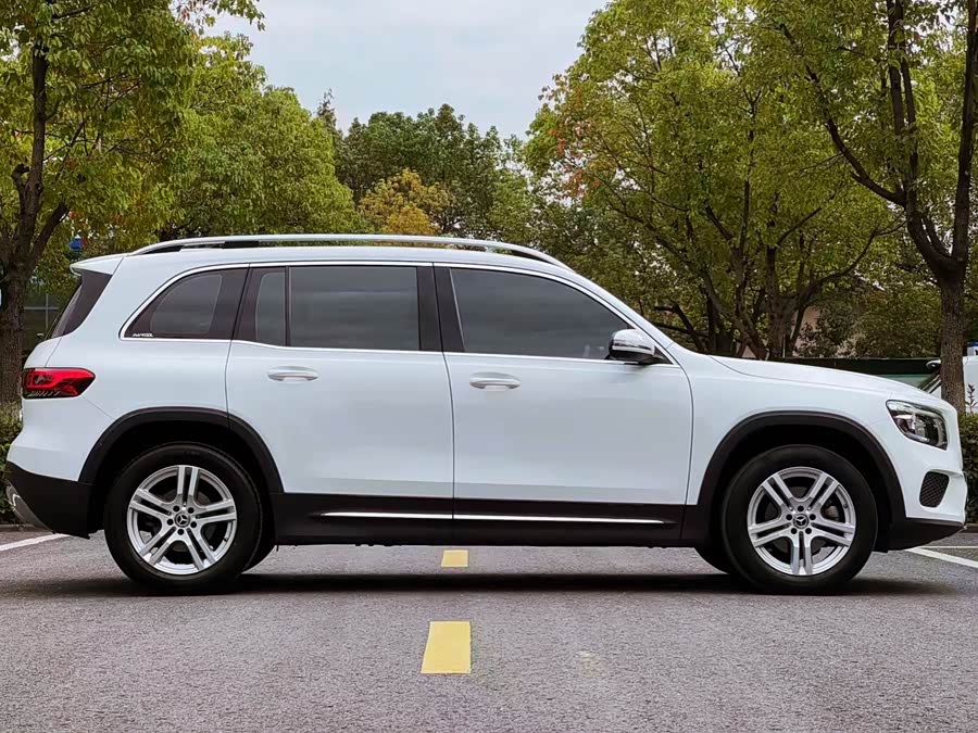 Mercedes-Benz GLB Class 2022 car image #5