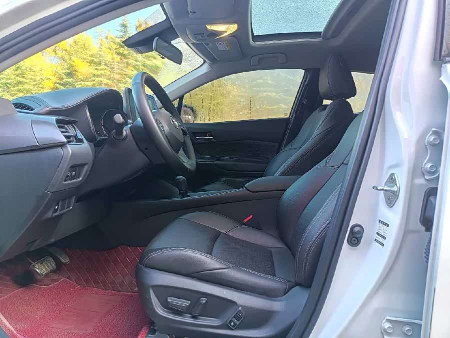 Toyota Izoa 2022 #5 Toyota Izoa 2022 immagine di auto #5