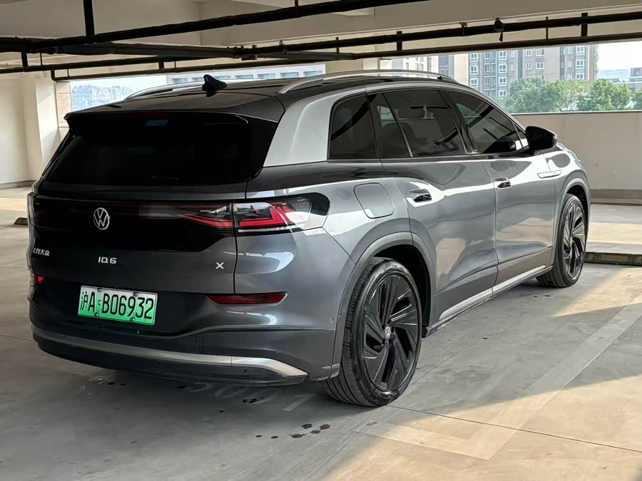 Volkswagen ID.6 X 2022 #5 Volkswagen ID.6 X 2022 car image #5