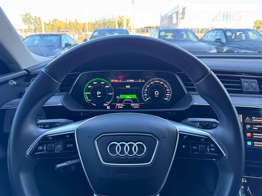 Mercedes-Benz SLK AMG 2021 #5 Mercedes-Benz SLK AMG 2021 صورة سيارة #5