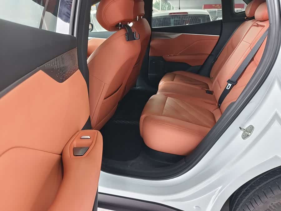 Deepal S05 2024 car image #5