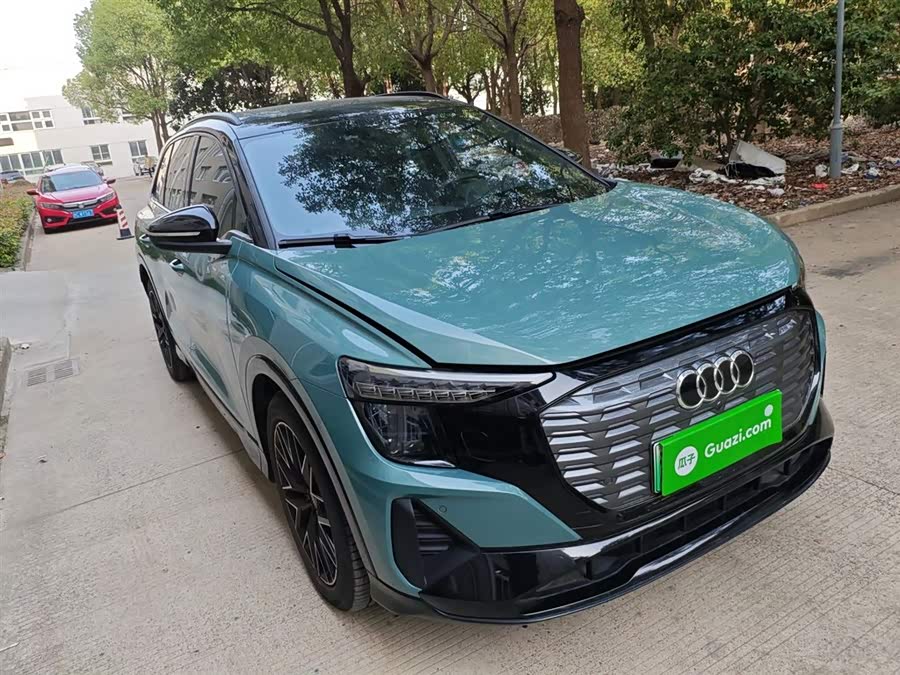 Audi Q5 e-tron 2023 #5 Audi Q5 e-tron 2023 immagine di auto #5