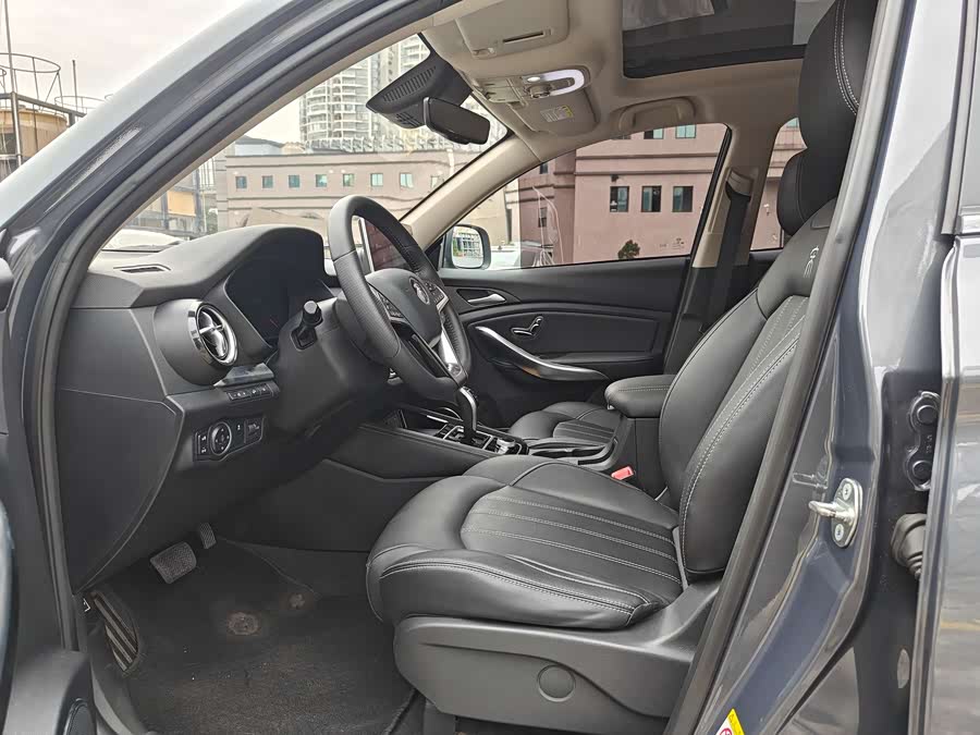 BYD Song New Energy 2019 #5 BYD Song New Energy 2019 car image #5